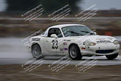 media/Nov-15-2025-CalClub SCCA (Sat) [[7bfa5a7151]]/Race/Group 4/